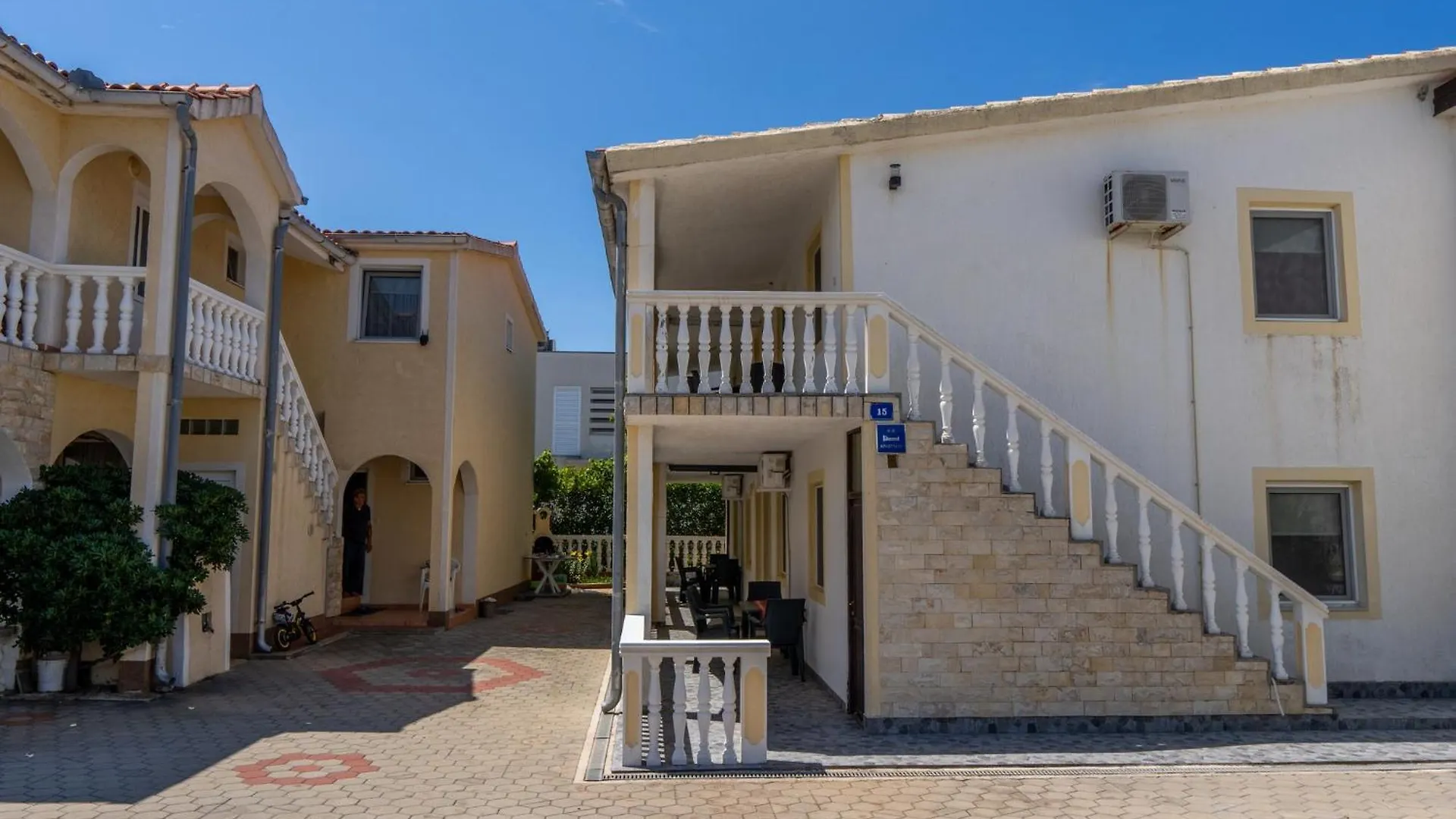 Apartments Tusla فير